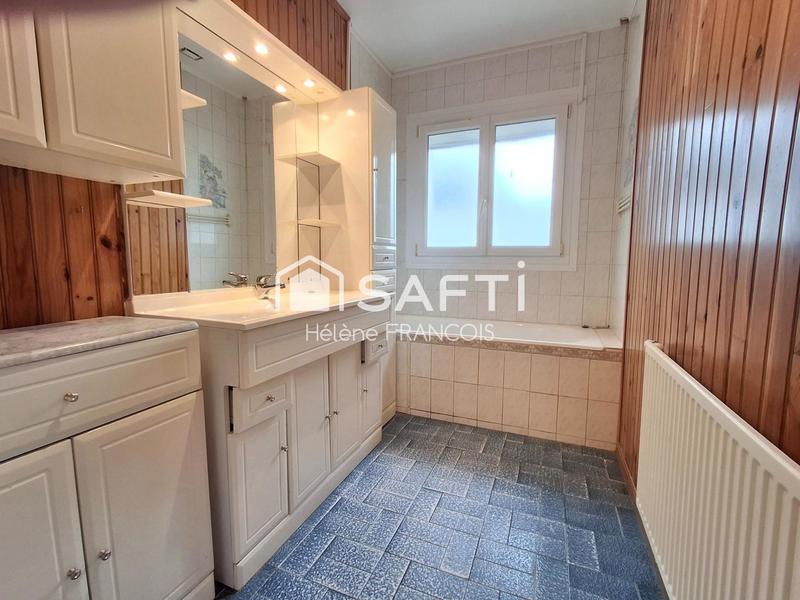 Maison - 95 m² - 5 pièces