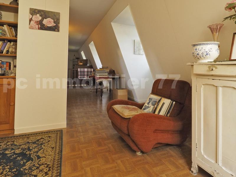 Pavillon - 125 m² - 5 pièces