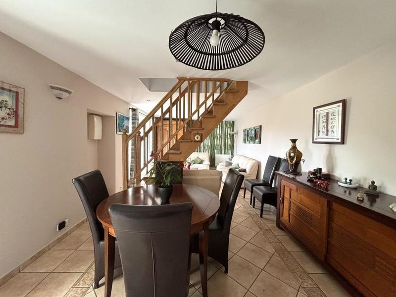 Maison de ville - 168 m² - 7 pièces