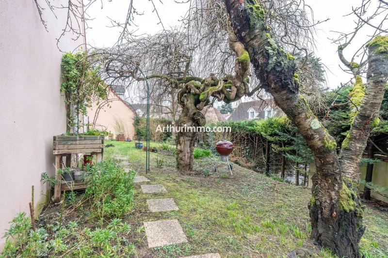 Maison - 142 m² - 6 pièces