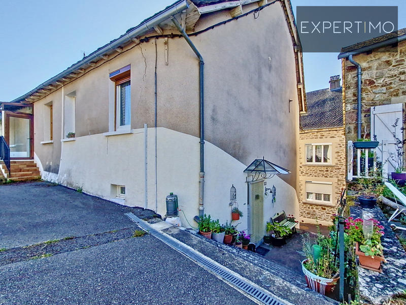 Maison de village - 95 m² - 5 pièces