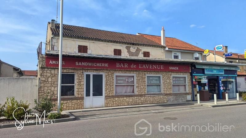 Immeuble - 215 m² - 6 pièces