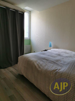 Appartement - 76 m² - 3 pièces
