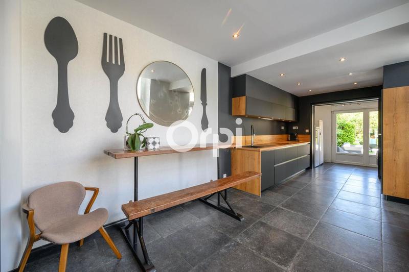 Maison de ville - 218 m² - 8 pièces