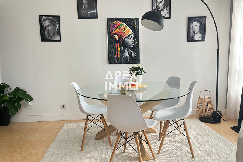 Appartement - 55 m² - 2 pièces