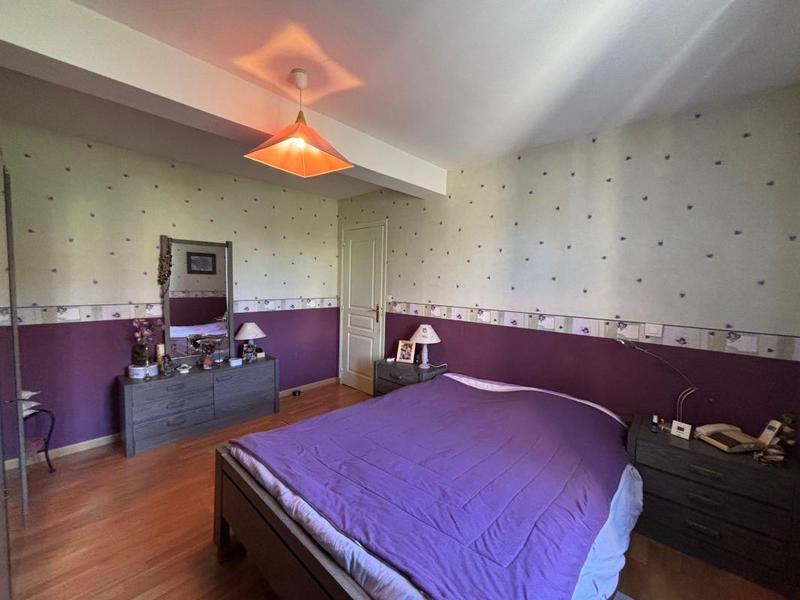 Maison - 192 m² - 5 pièces