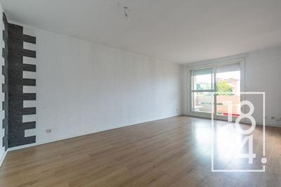 Appartement - 86 m² - 4 pièces