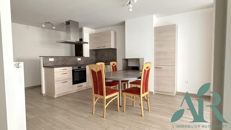 Appartement - 70 m² - 2 pièces