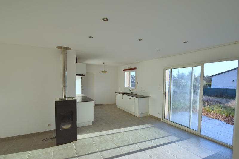 Maison - 95 m² - 5 pièces