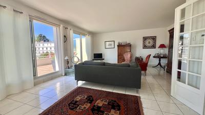 Appartement - 114 m² - 5 pièces