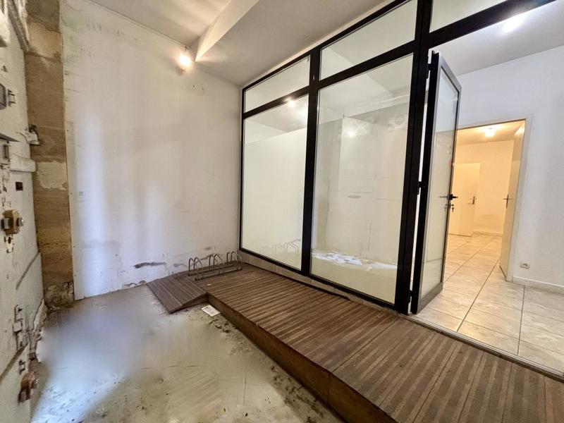 Bureau - 34 m² - 2 pièces