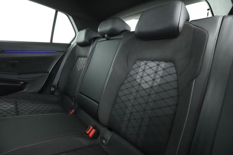 Volkswagen Golf VIII 1.5 eTSI Evo2 R-Line Dsg7 150 ch