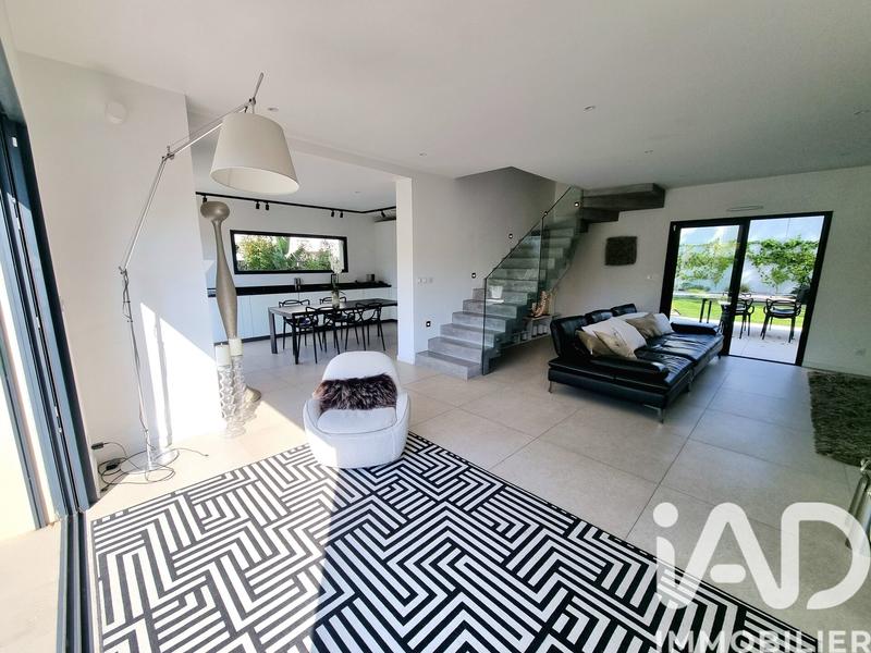 Maison de maîtres - 139 m² - 4 pièces