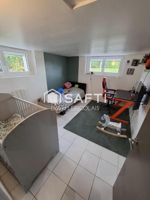 Maison - 210 m² - 8 pièces