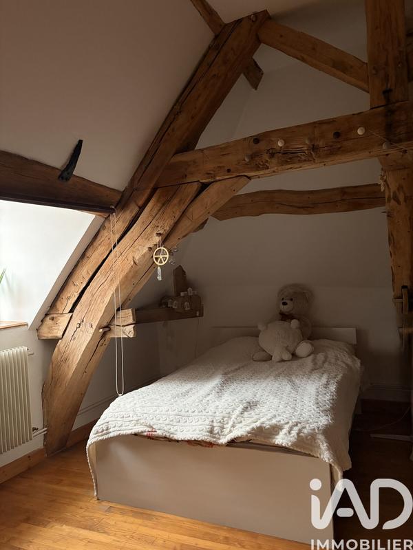 Maison - 200 m² - 6 pièces