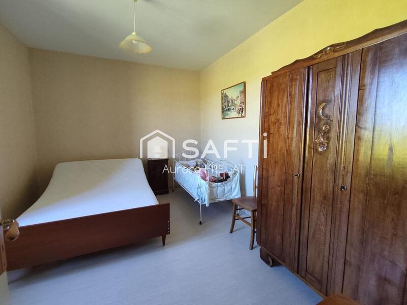 Maison - 190 m² - 8 pièces