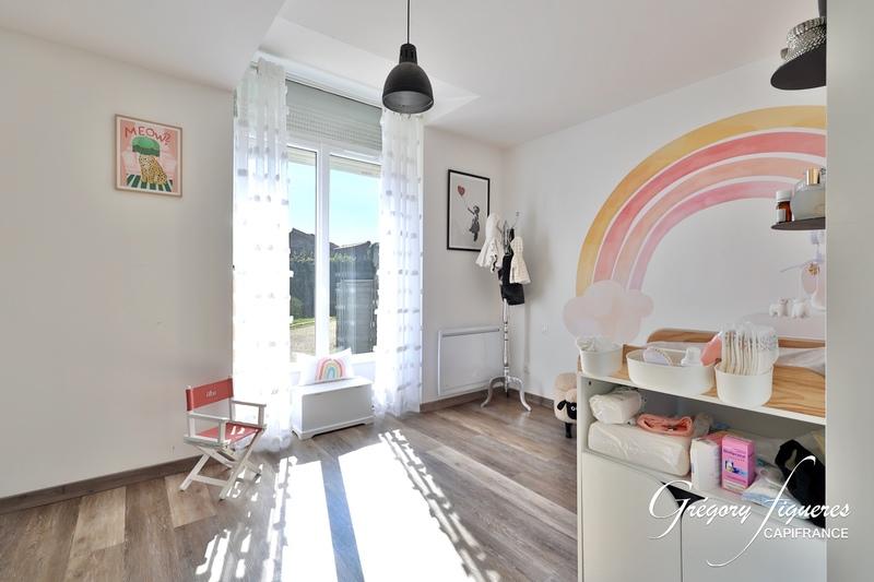 Appartement - 92 m² - 3 pièces