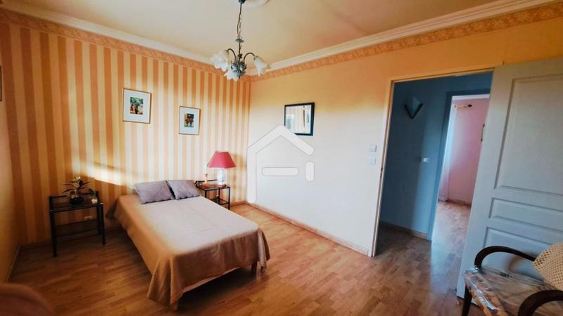 Maison - 120 m² - 4 pièces