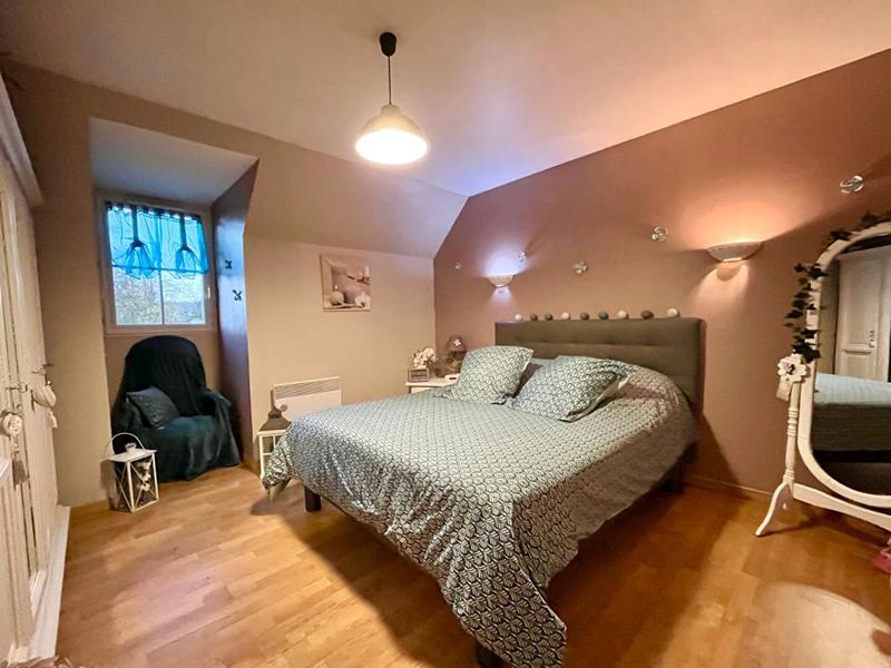 Maison - 148 m² - 7 pièces