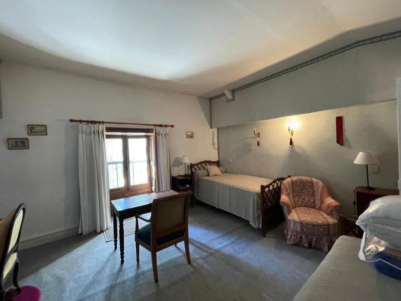 Château - 870 m² - 43 pièces