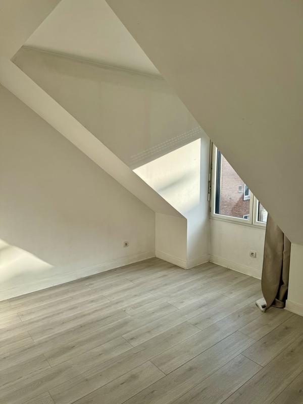 Appartement - 65 m² - 4 pièces