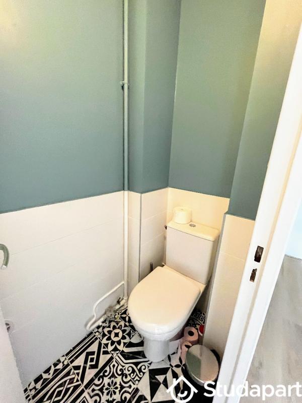 Chambre - 10 m² - 1 pièce