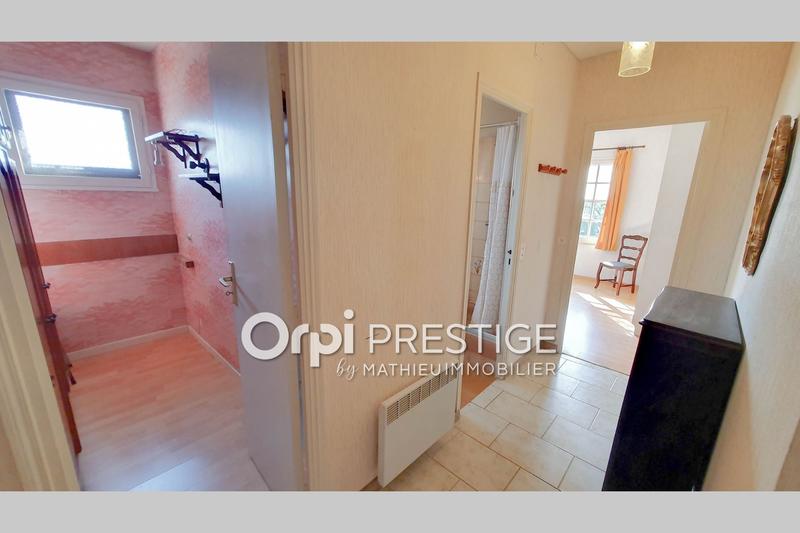 Villa - 245 m² - 8 pièces
