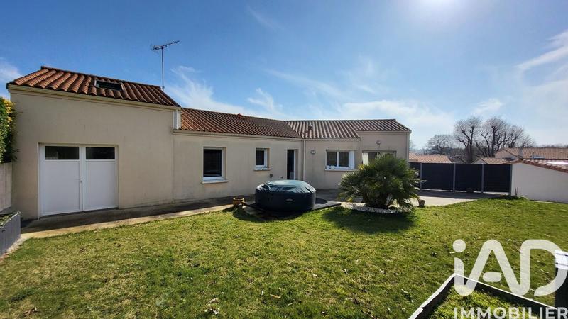 Maison - 117 m² - 6 pièces