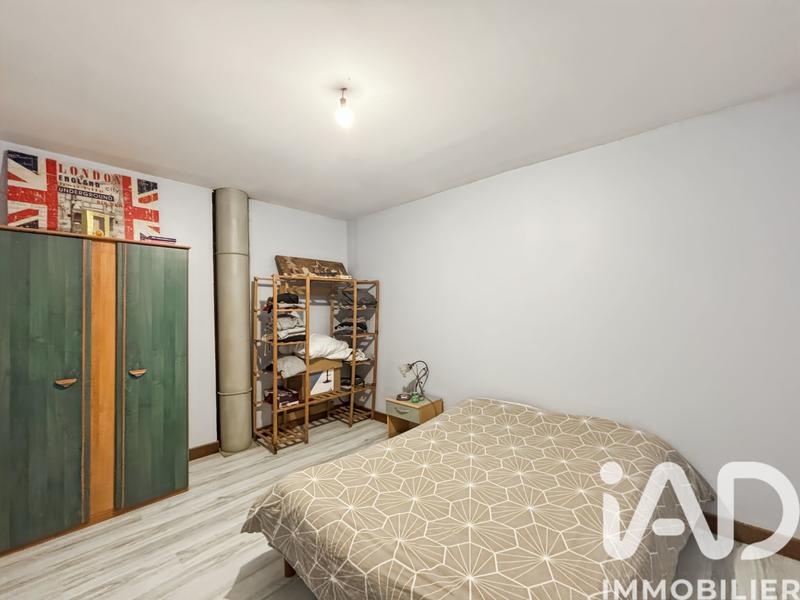 Maison - 229 m² - 11 pièces