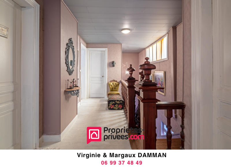 Maison - 326 m² - 15 pièces