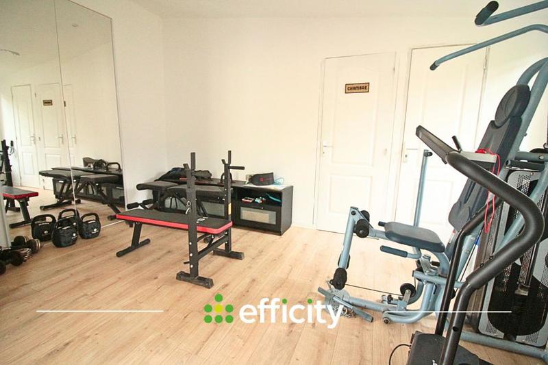 Maison - 160 m² - 6 pièces