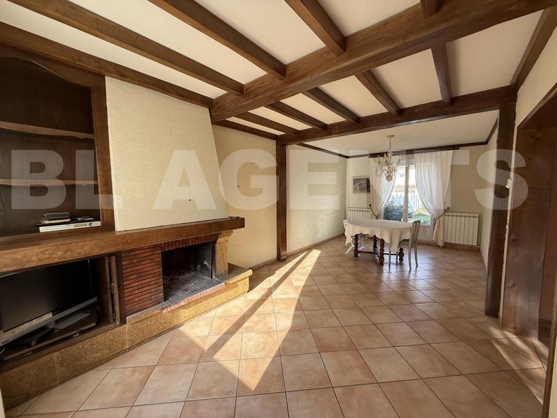 Maison jumelée - 112 m² - 6 pièces