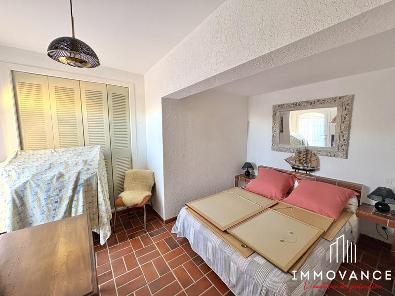 Maison traditionnelle - 311 m² - 11 pièces