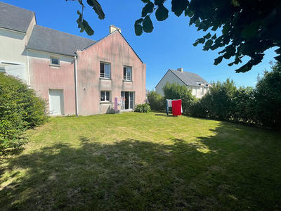 Maison - 104 m² - 5 pièces