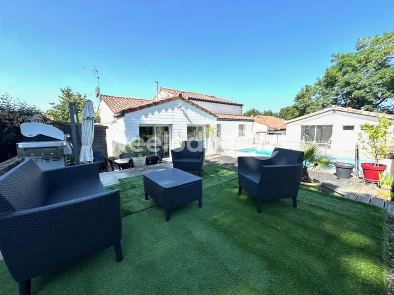 Maison - 184 m² - 7 pièces