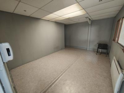 Local d'activités - 220 m²