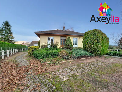 Maison - 104 m² - 5 pièces