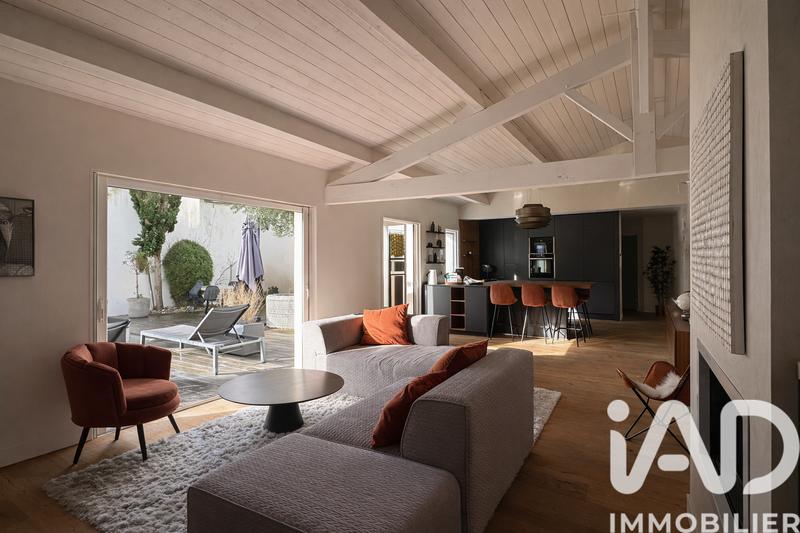 Maison - 160 m² - 5 pièces