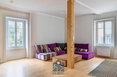 Maison - 280 m² - 8 pièces