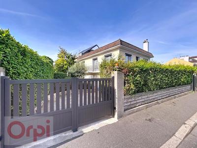 Pavillon - 149 m² - 6 pièces