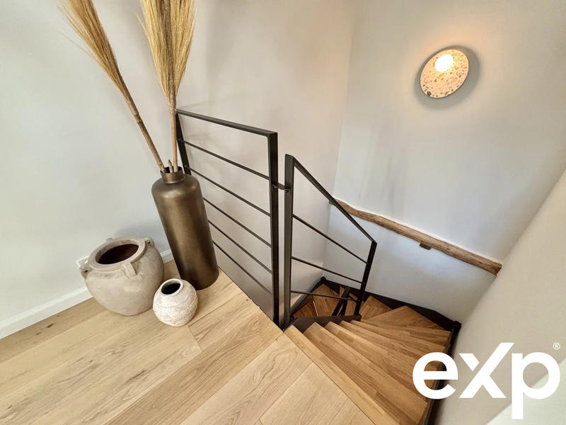 Maison traditionnelle - 77 m² - 4 pièces