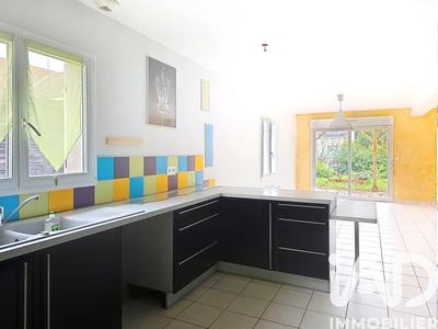 Maison - 140 m² - 7 pièces