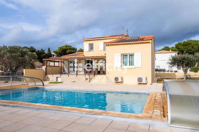 Villa - 160 m² - 5 pièces