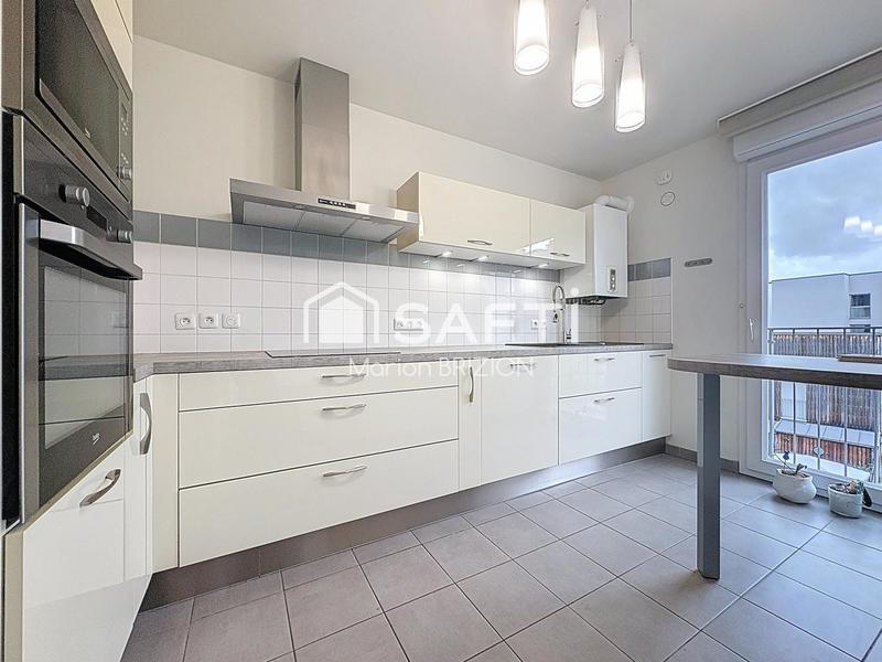 Appartement - 72 m² - 4 pièces