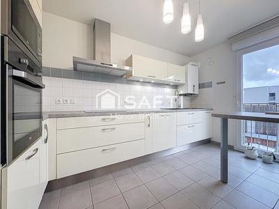 Appartement - 72 m² - 4 pièces