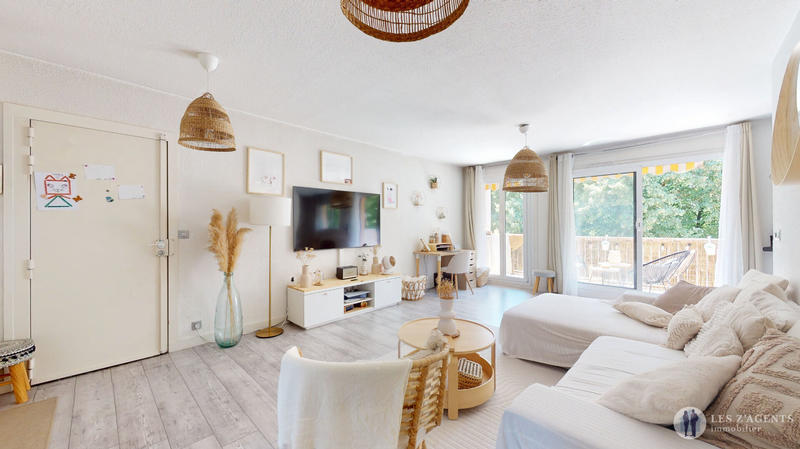 Appartement - 78 m² - 3 pièces