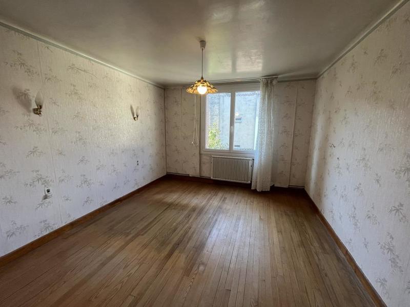 Maison de village - 182 m² - 9 pièces