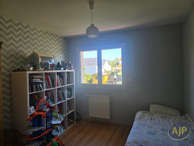 Maison - 166 m² - 7 pièces