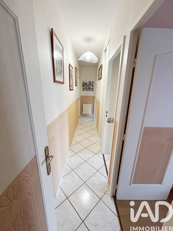 Maison - 180 m² - 5 pièces