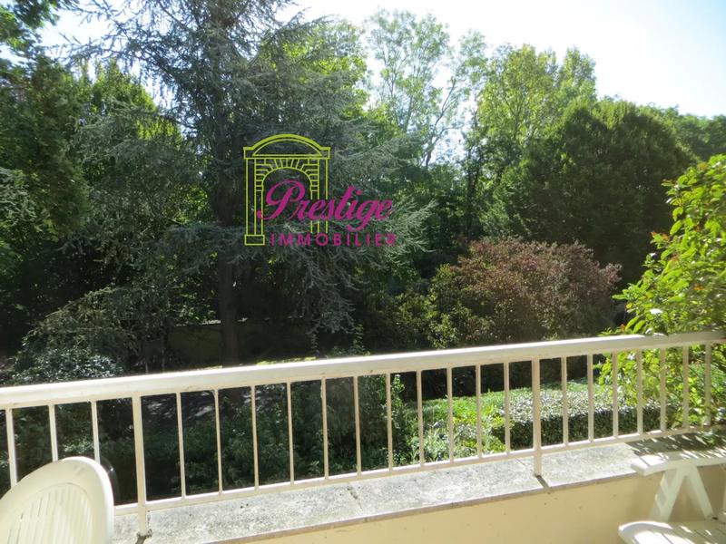 Appartement - 122 m² - 4 pièces